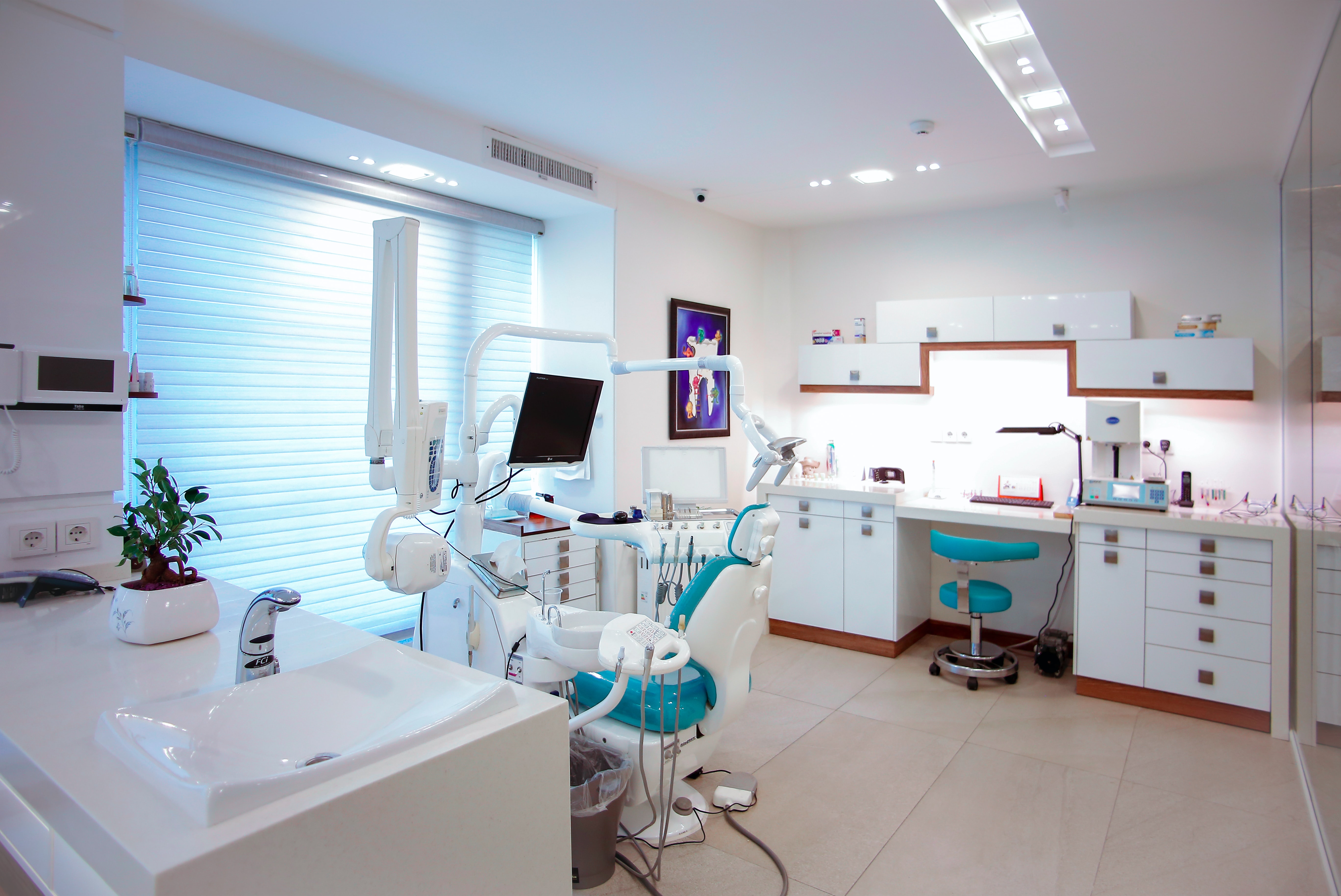 10 Important Factors to Consider when Buying a Dental Practice